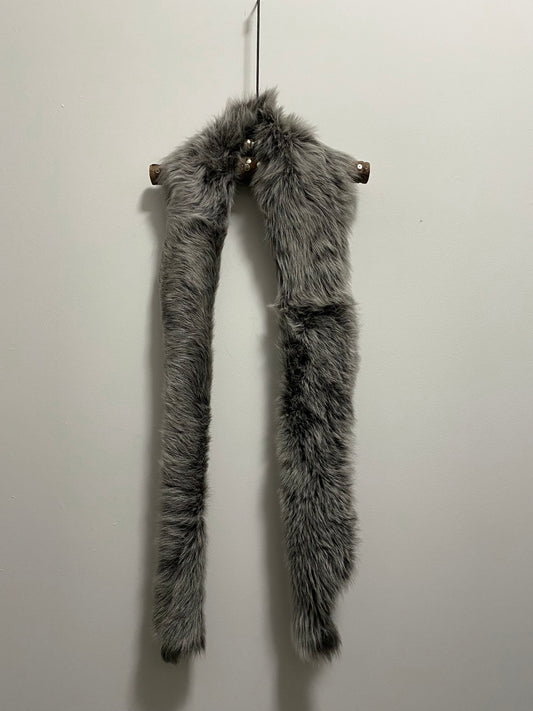 GREY SHEARLING SCARF