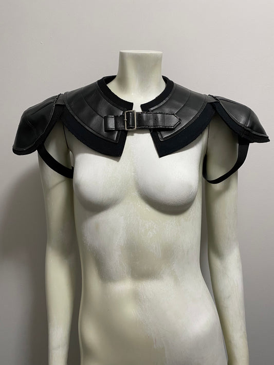 COMME DES GARÇONS SHOULDER PADS