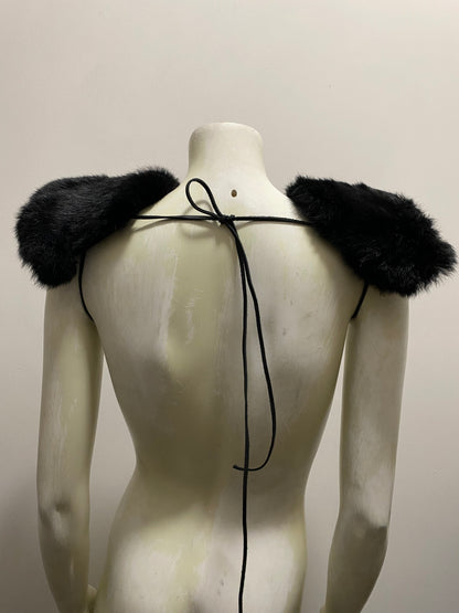 FUR SHOULDER PADS