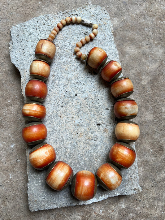 METAL AND BONE NECKLACE