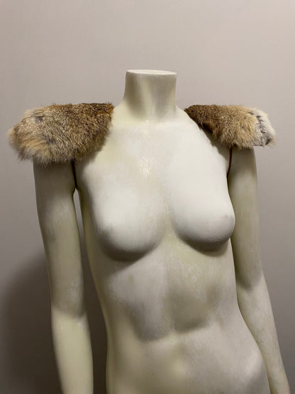 FUR SHOULDER PADS