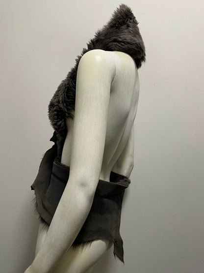 GREY SHEEPSKIN TUBE SCARF