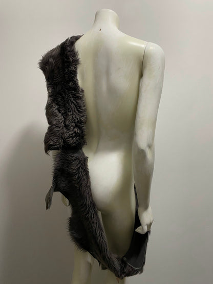 GREY SHEEPSKIN TUBE SCARF