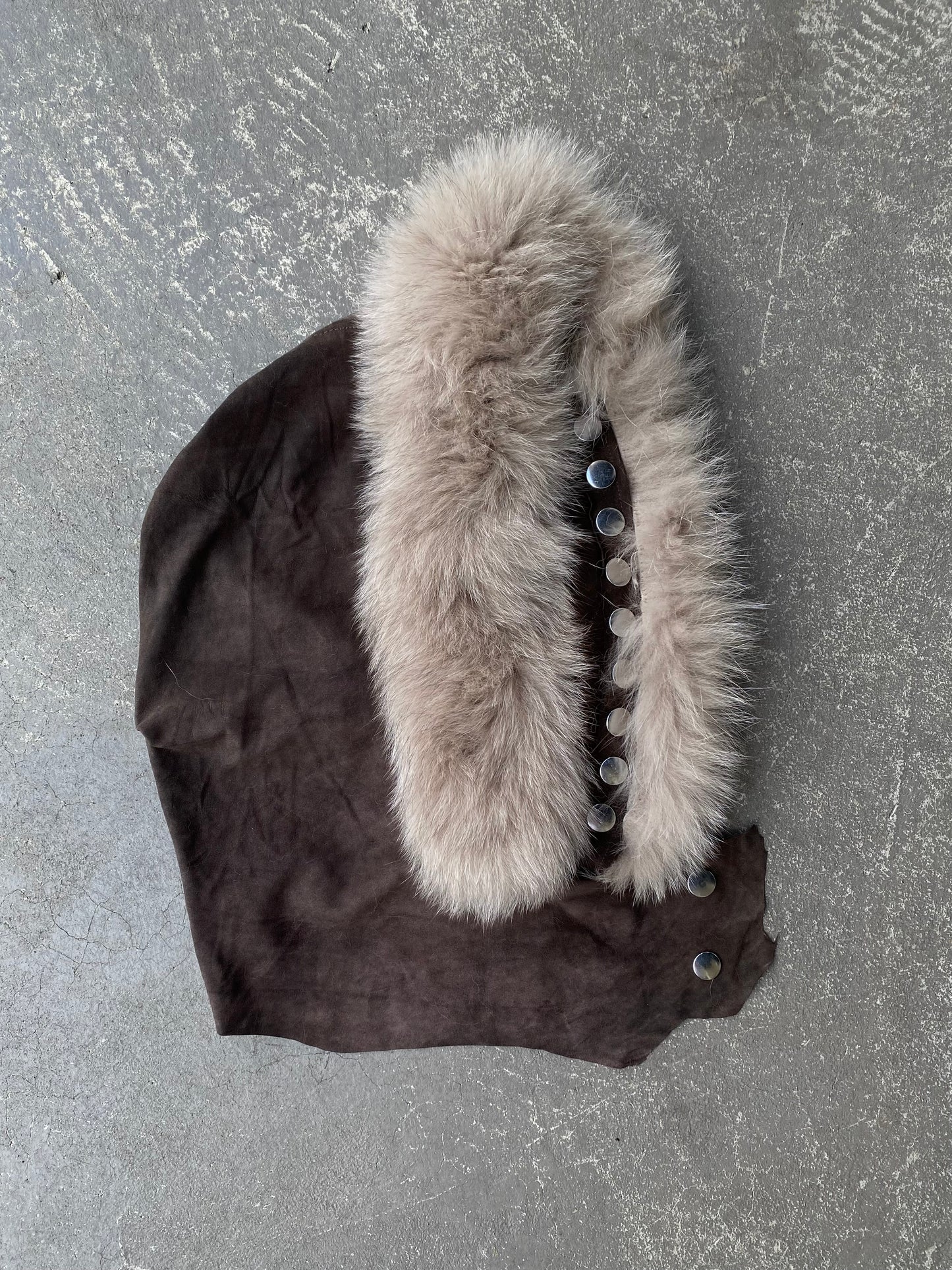 LEATHER AND FUR HOOD 03
