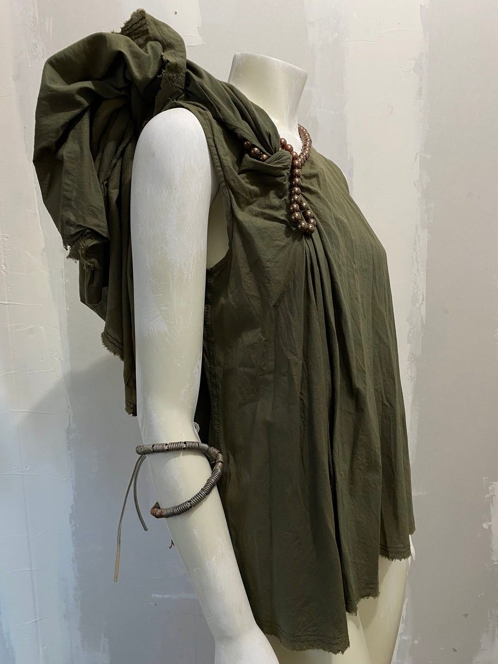 JUNYA WATANABE COMME DES GARÇONS MAN VERSATILE BEADED BLOUSE