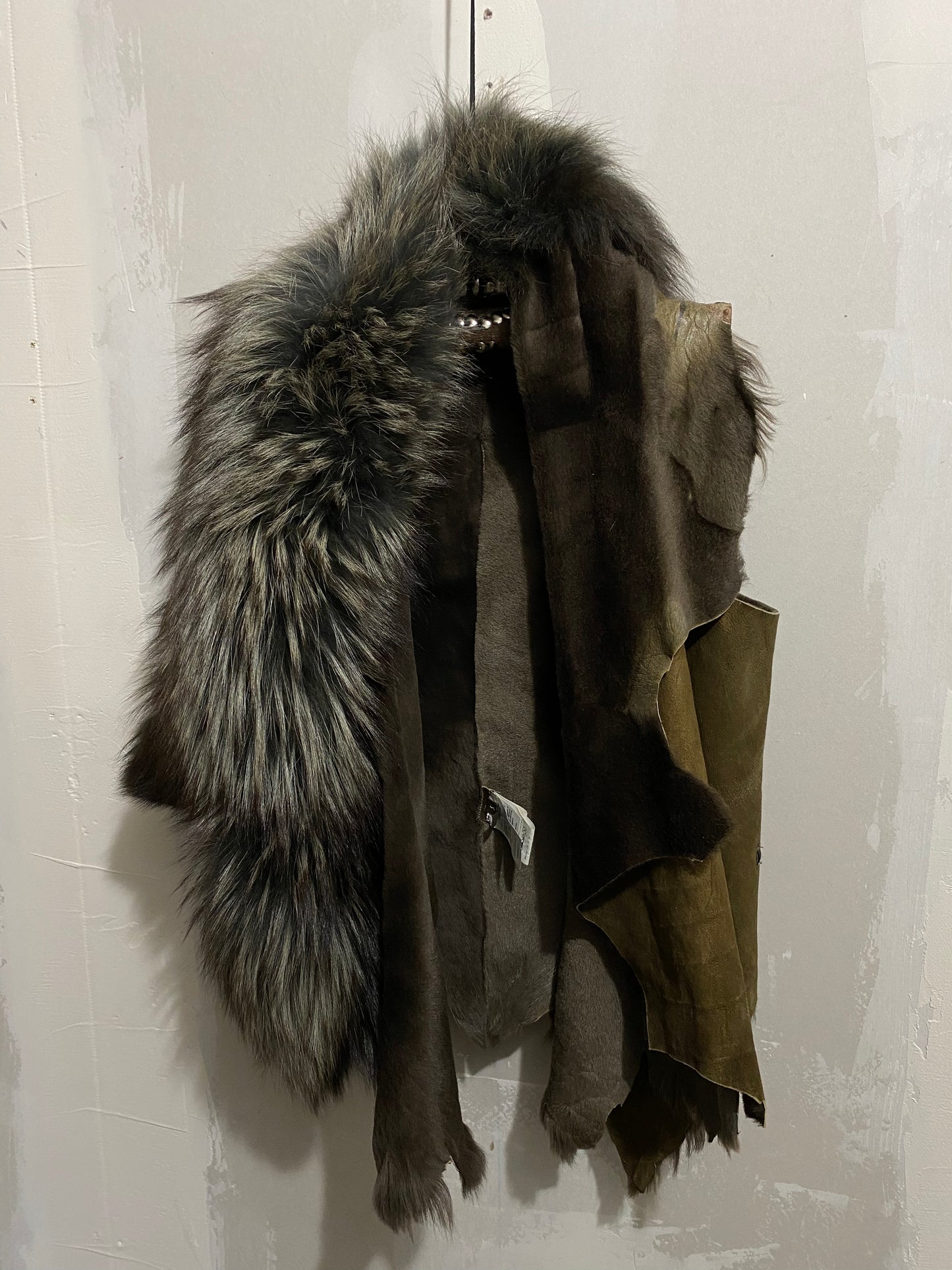 FOX FUR AND LAMBSKIN VEST