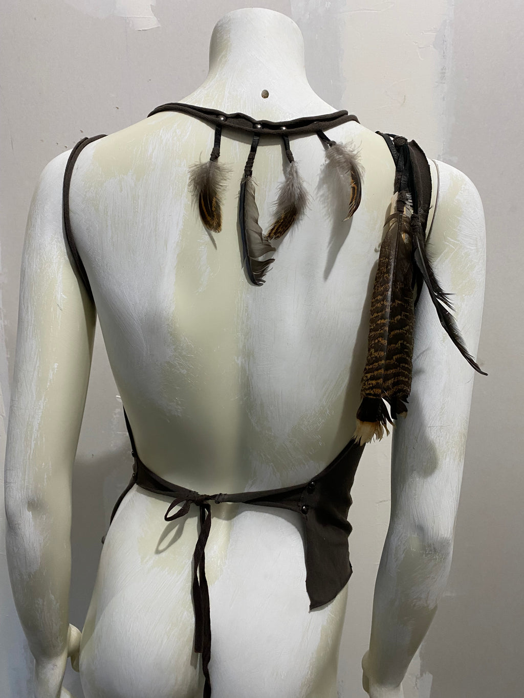 STUDDED OPEN BACK FEATHER TANK