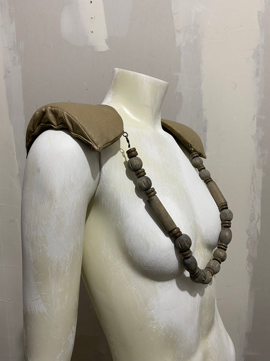 LEATHER SHOULDER PADS