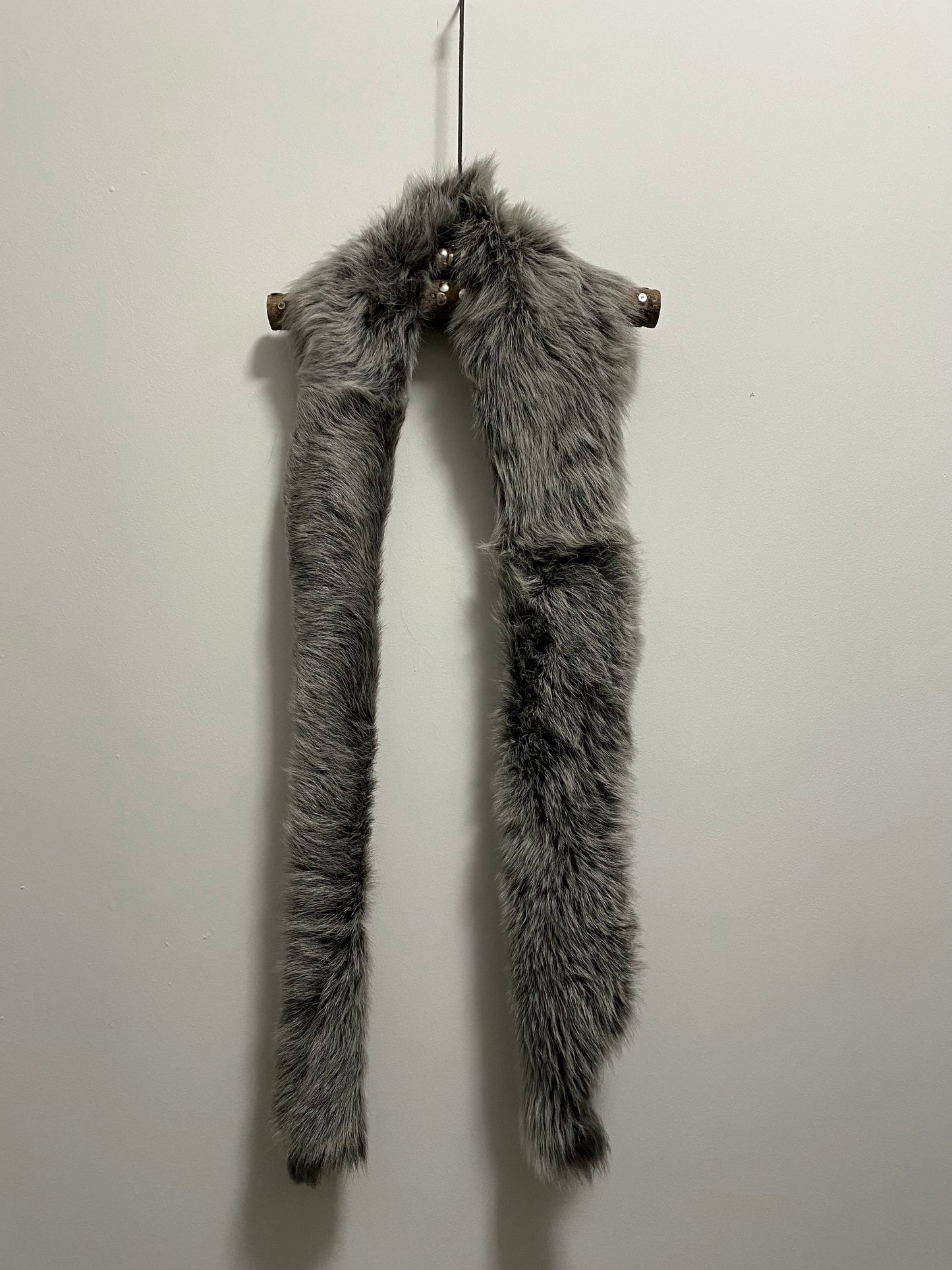 GREY SHEARLING SCARF