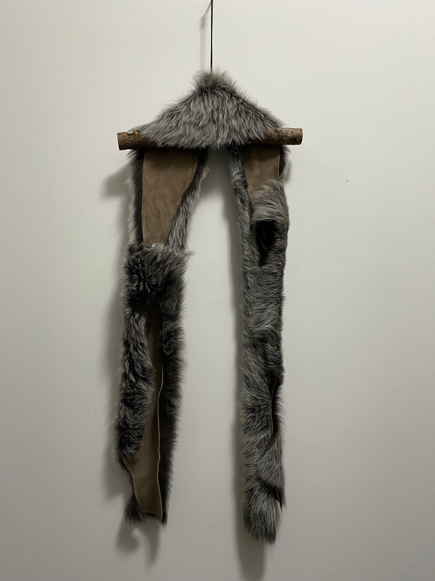 GREY SHEARLING SCARF