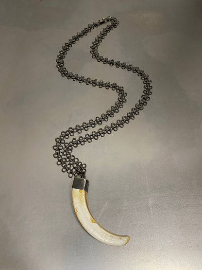 TUSK NECKLACE