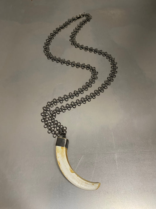 TUSK NECKLACE