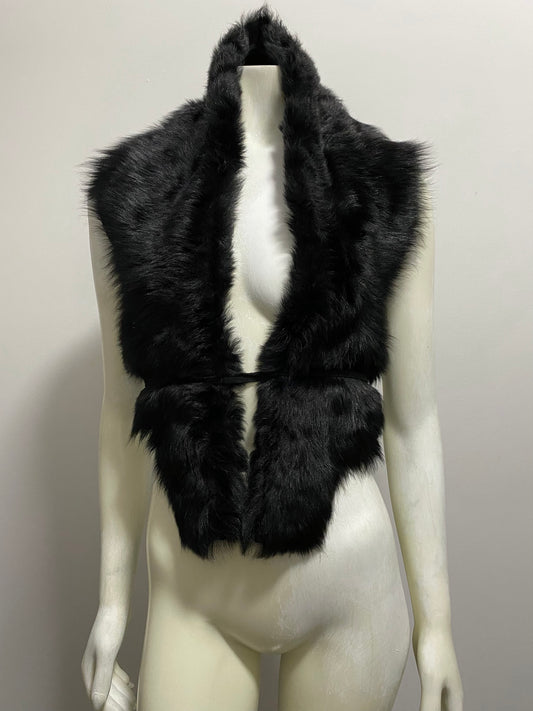 BLACK LAMB WRAP STOLE