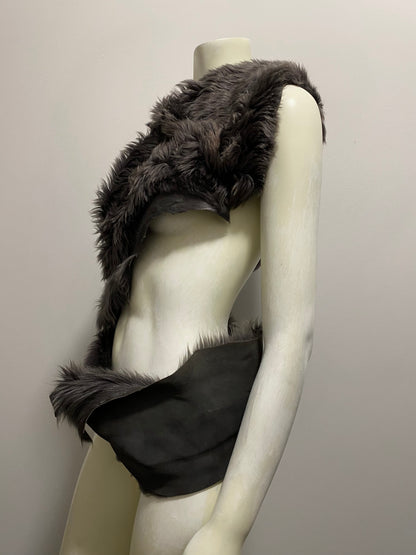 GREY SHEEPSKIN TUBE SCARF